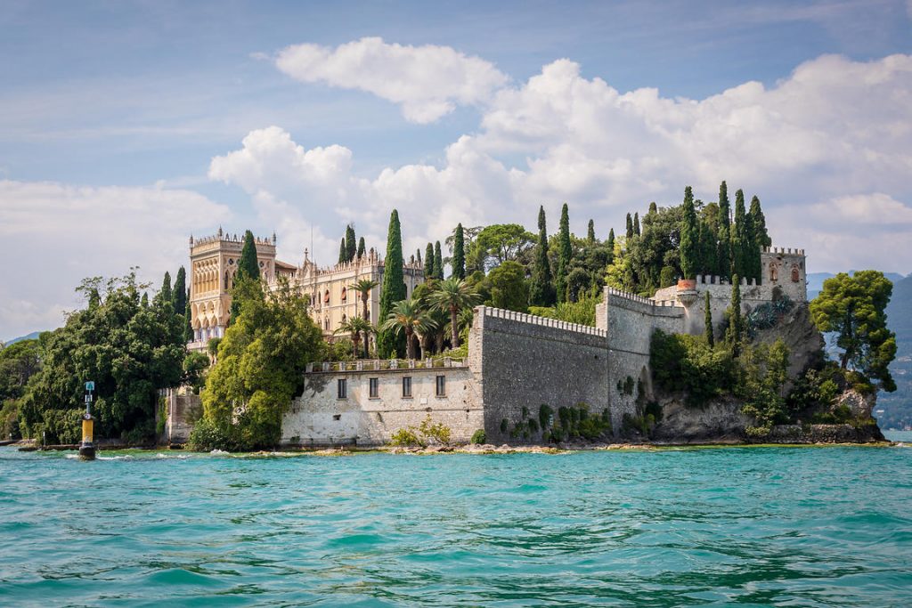 11 Best Things to Do in Lake Garda 5 Garda island Italy