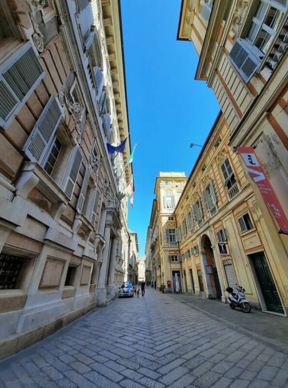 Via Garibaldi Genova