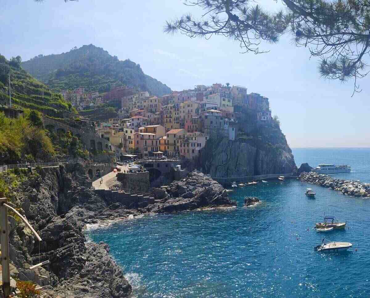 21 Best Summer Destinations in Italy 8 Manarola, Cinque Terre