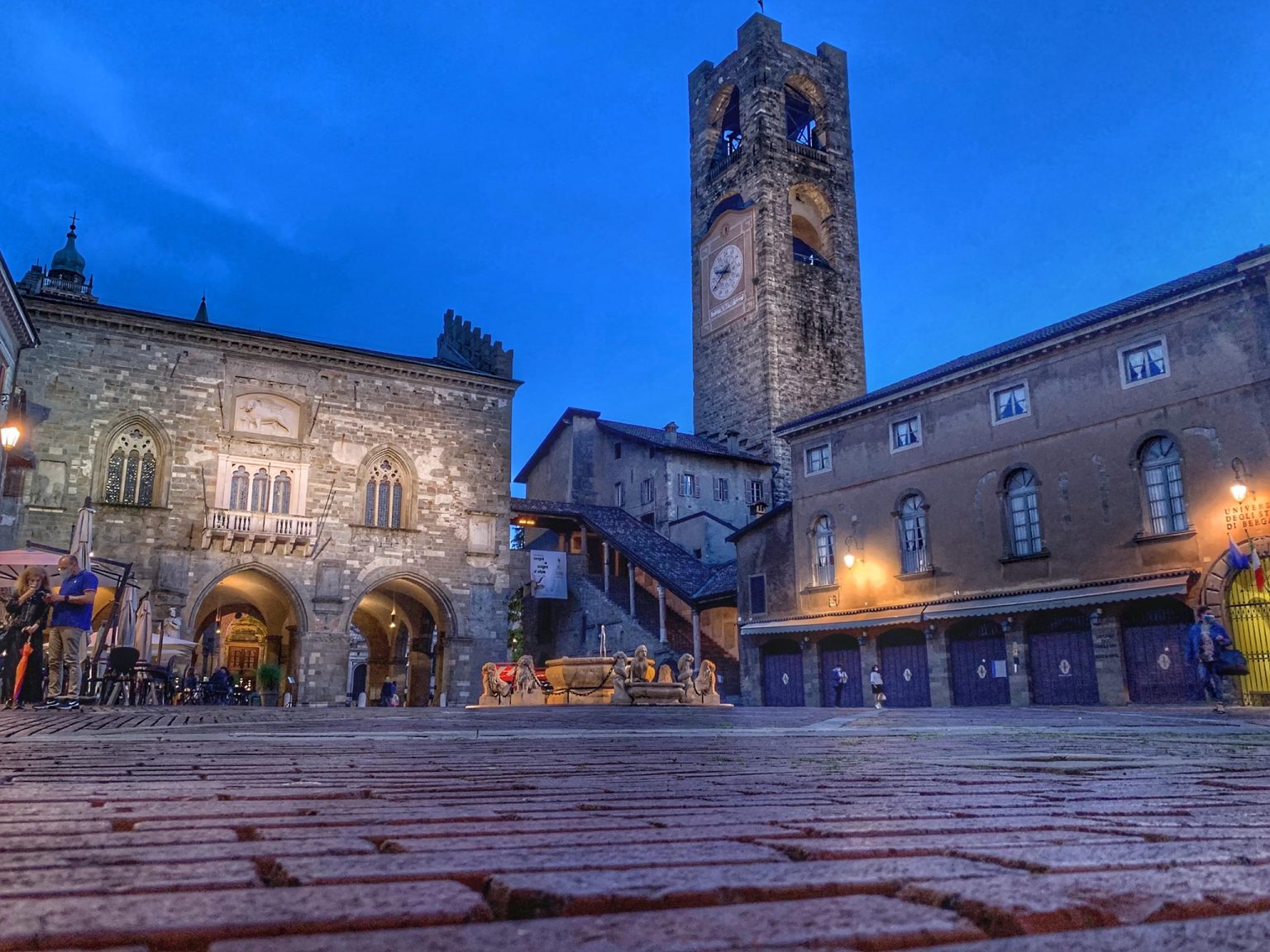 bergamo tourist office