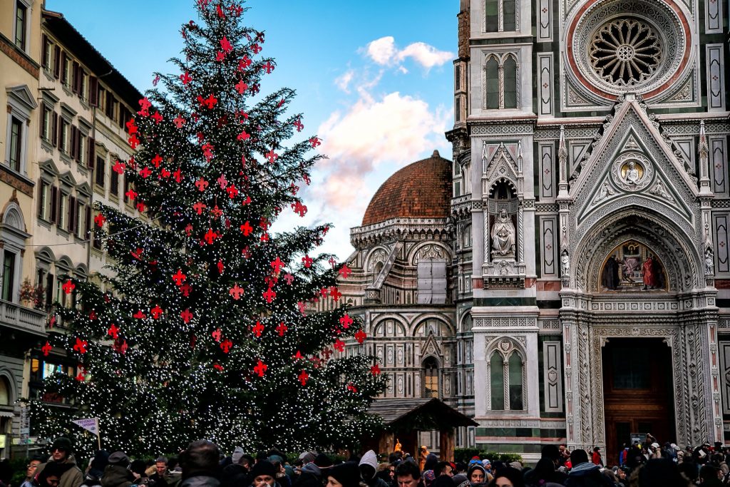 17 Best Places to Spend Christmas in Italy 8 Christmas in Florence