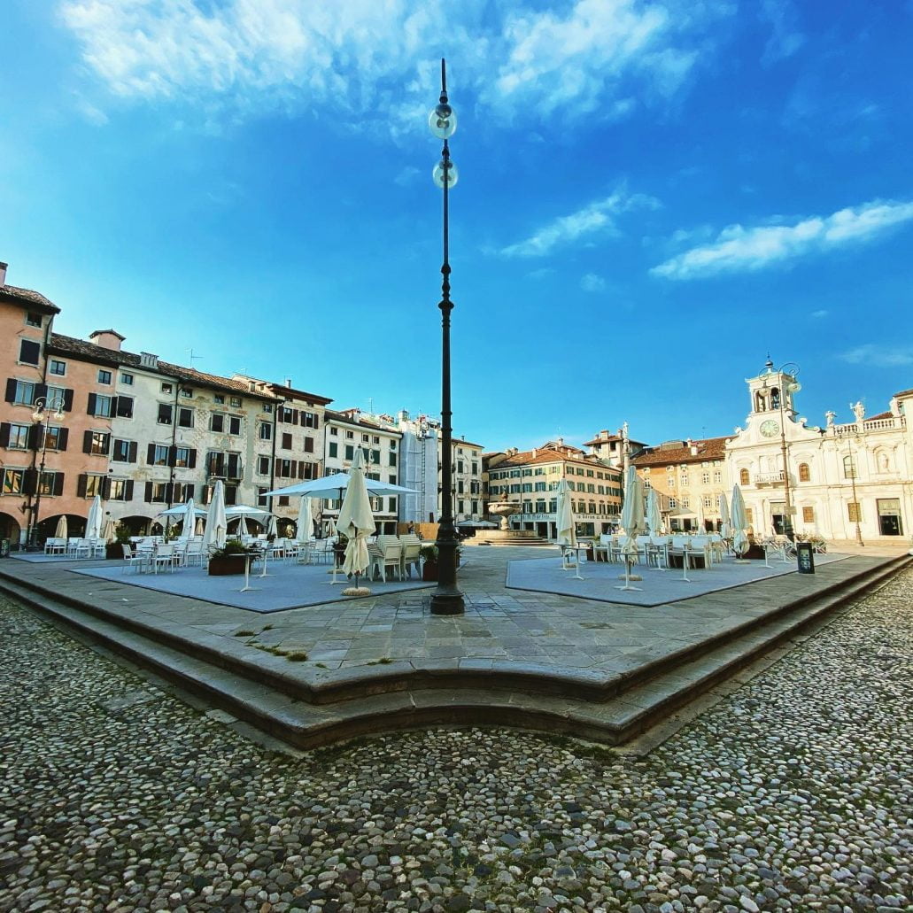 Piazza Giacomo Matteotti, Udine