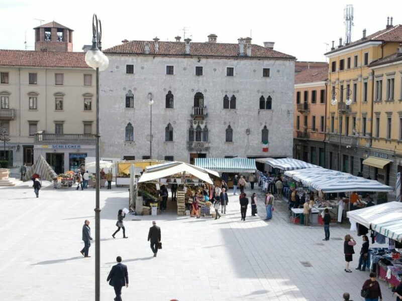15 Best Things to Do in Udine, Italy 16 Piazza XX Settembre