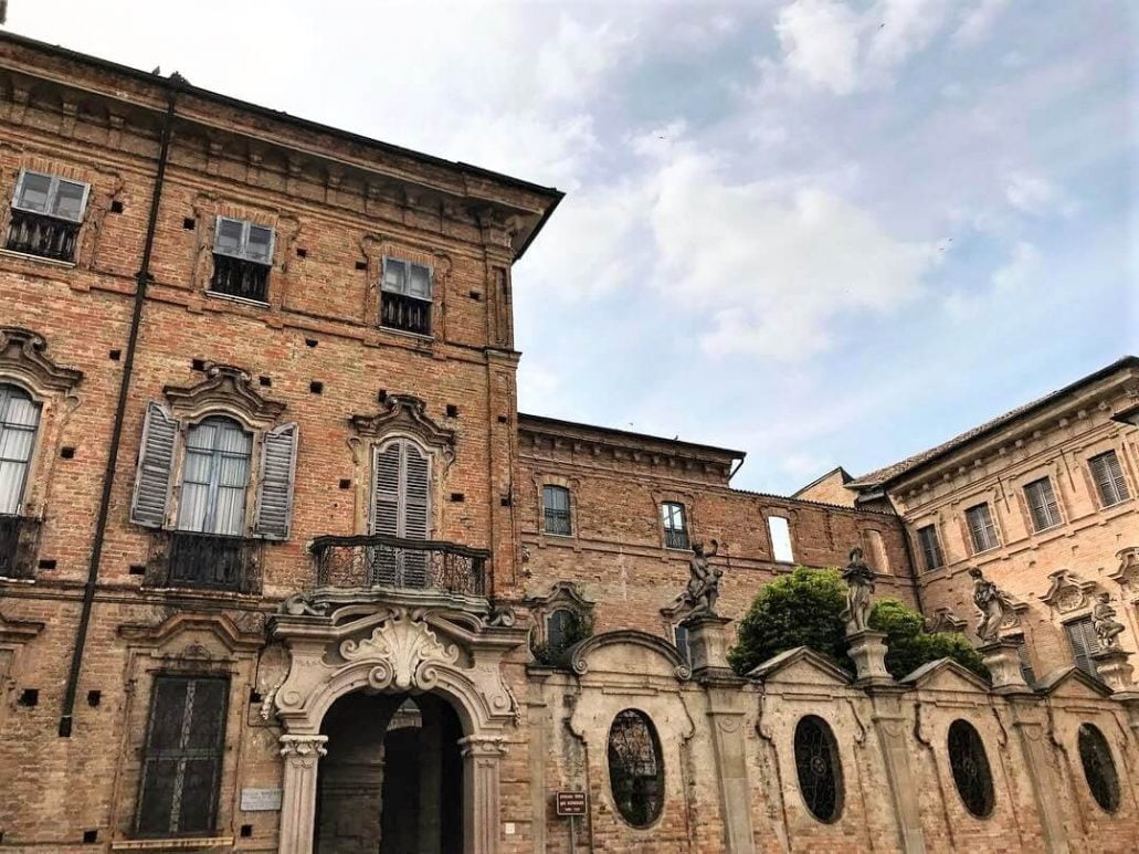 Terni Bondenti Palace, Crema