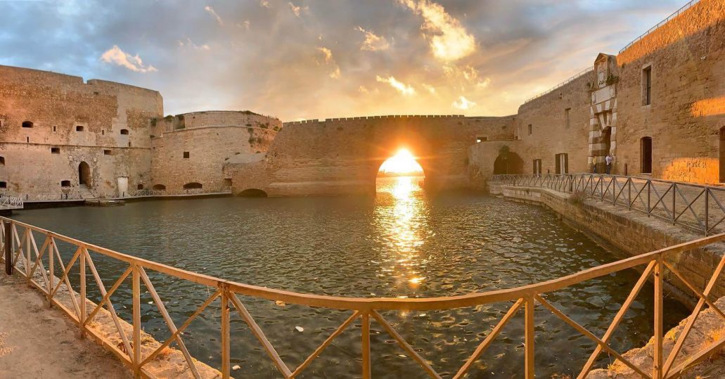 Forte a mare, Brindisi