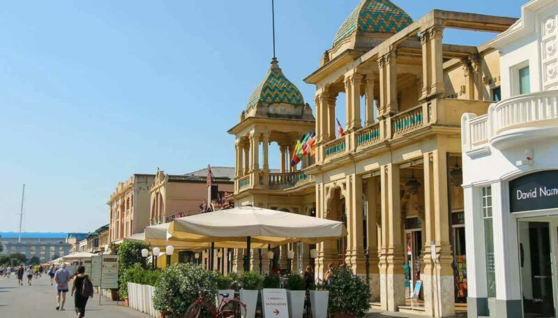 Margherita Promenade, Viareggio