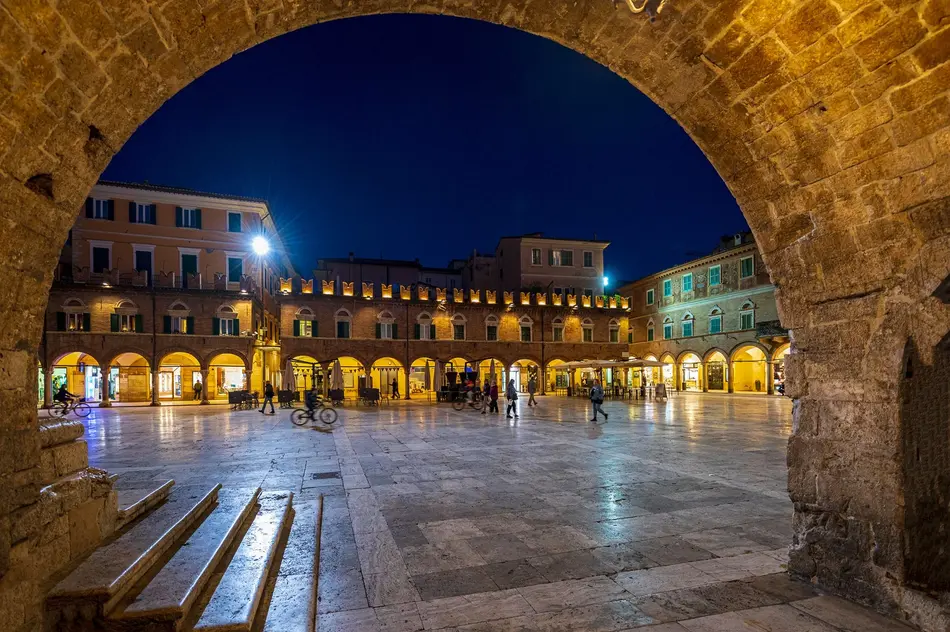 15 Best Places to Visit in Le Marche, Italy 10 Ascoli Piceno