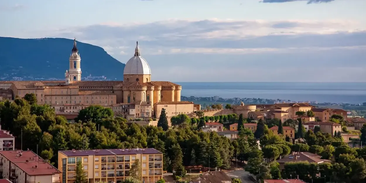 15 Best Places to Visit in Le Marche, Italy 11 Loreto Italy