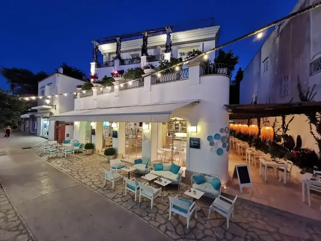 11 Best Restaurants in Capri, Italy 3 Ristorante Capriccio Capri