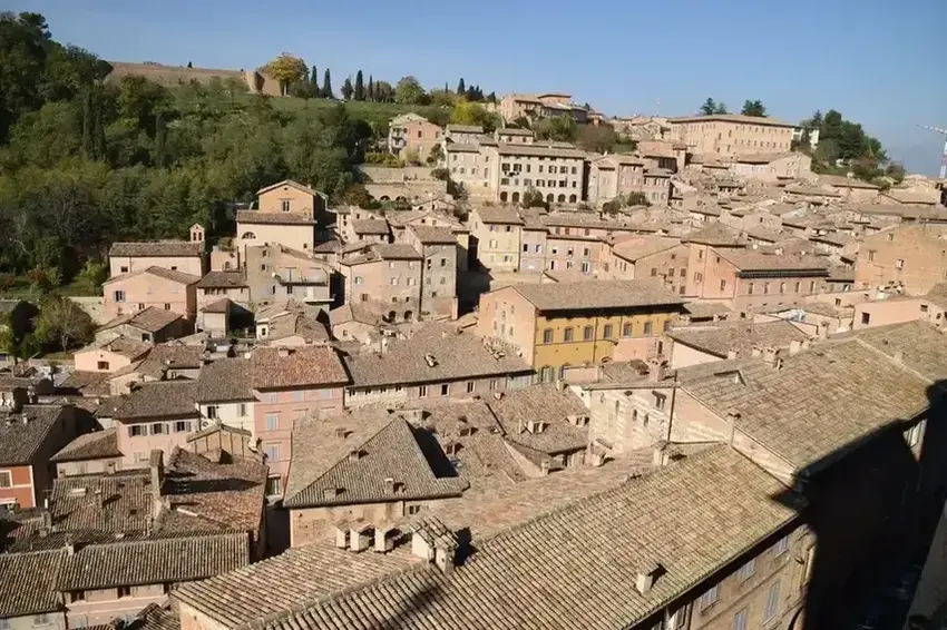 15 Best Places to Visit in Le Marche, Italy 5 Urbino, Italy