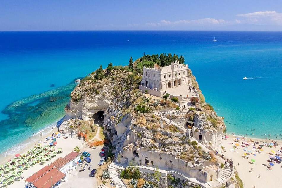 13 Most Beautiful Beaches in Calabria 5 Marina dell’Isola - Tropea