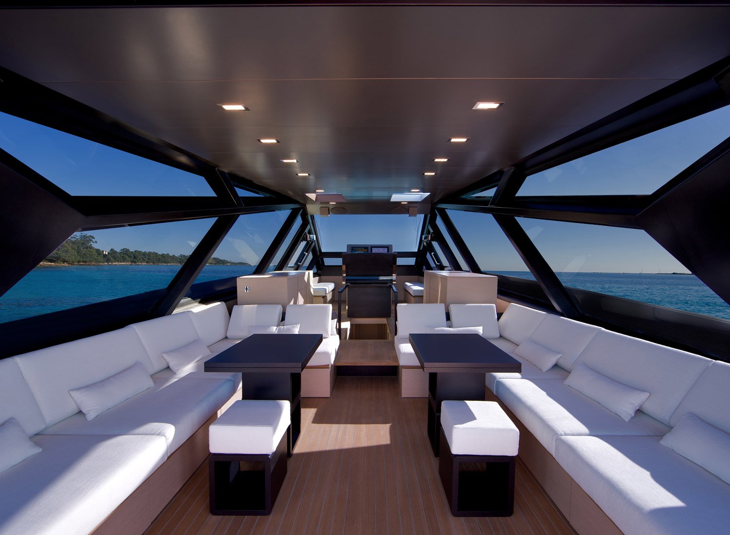 The Top 13 Italian Luxury Yacht Brands Italy We Love You