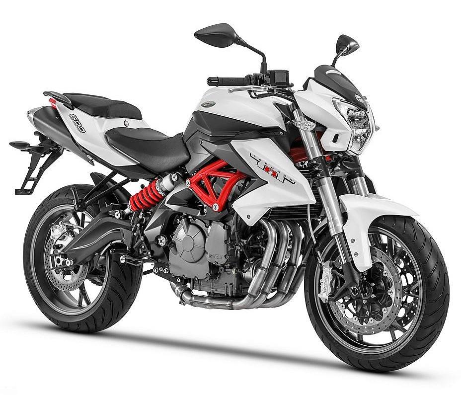 14 Famous Italian Motorcycles Brands 7 Benelli TNT 600i