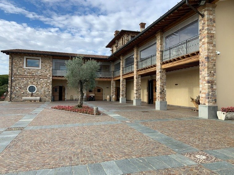 10 Best Wineries to Visit in Franciacorta, Italy 6 Ferghettina Winery, Franciacorta