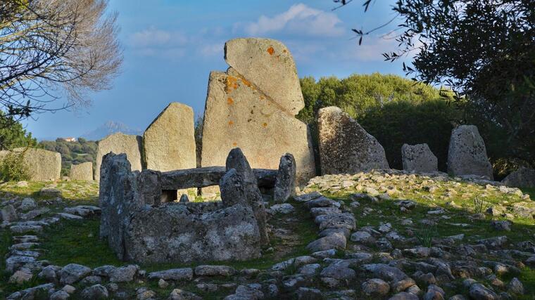 Tomb of the Giants of Li Lolghi