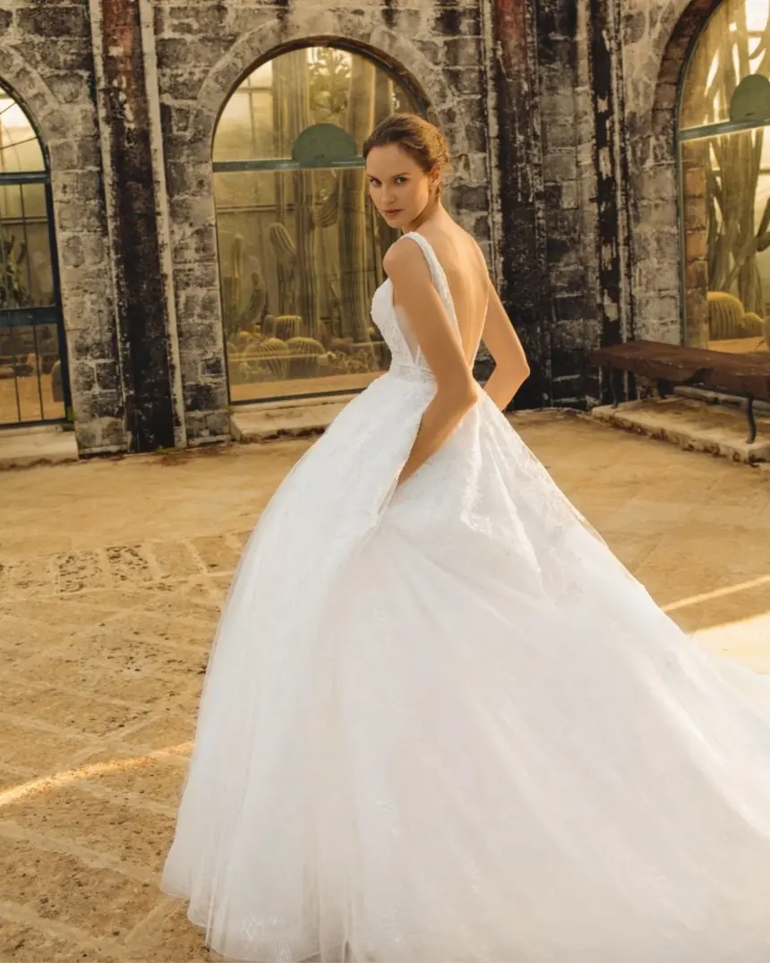 10 Best Wedding Dress Designers for 2023 - Royal Wedding