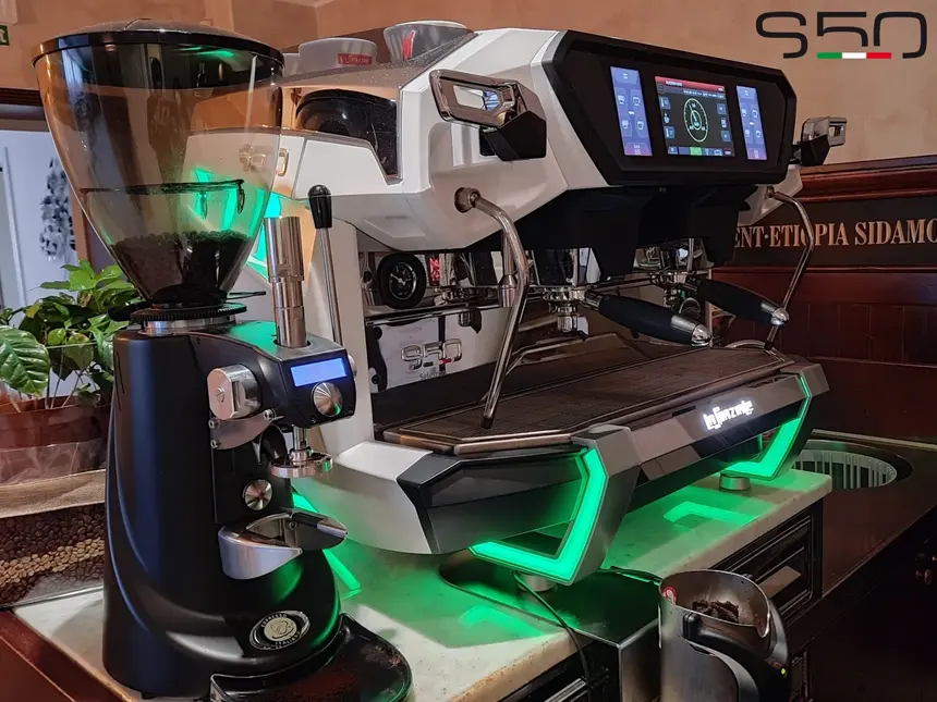 16 Best Italian Coffee Machine Brands 8 La Spaziale Coffee Machine
