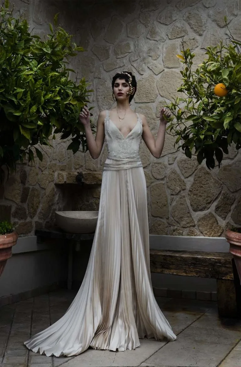 elisabetta-delogu-wedding dress