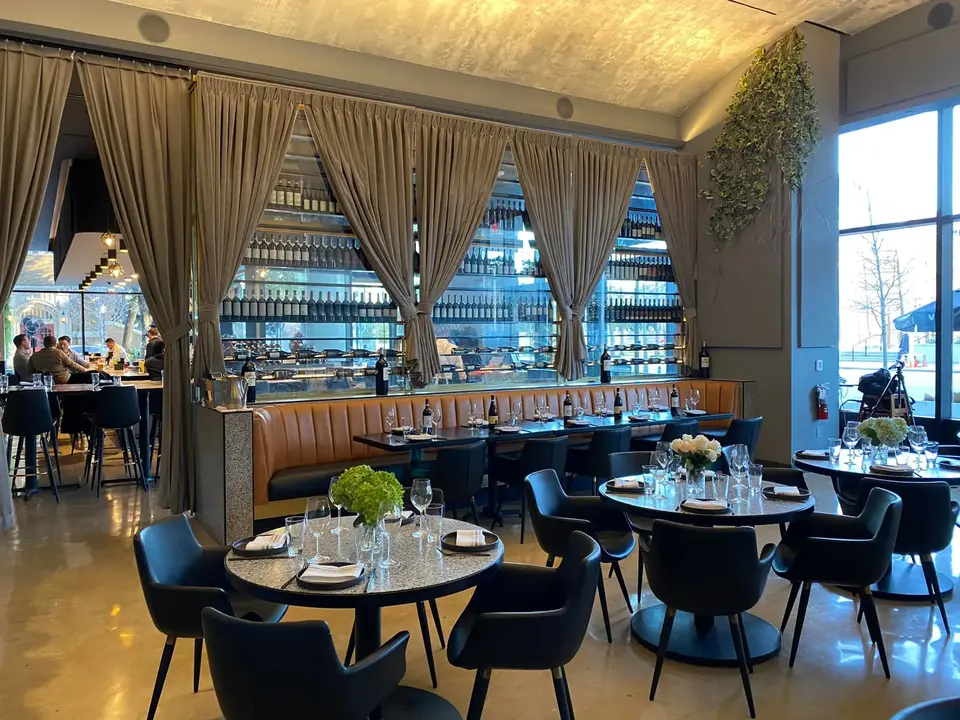 11 Best Italian Restaurants in Dallas, TX 2 400 Gradi Dallas – Dallas