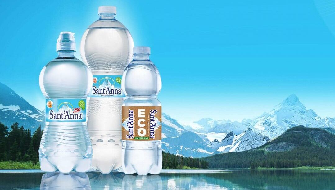 17 Top Italian Bottled Water Brands 3 Sant’Anna Water