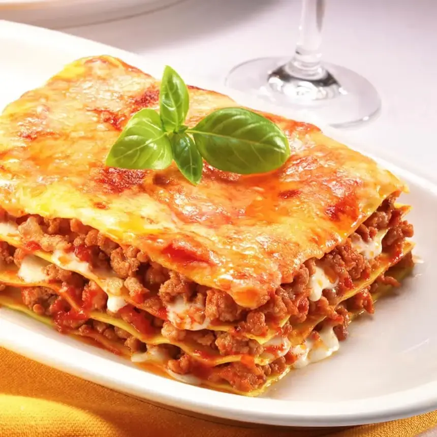 Italian Food: 85 Traditional Dishes To Try in Italy or At Home 6 Lasagna alla bolognese