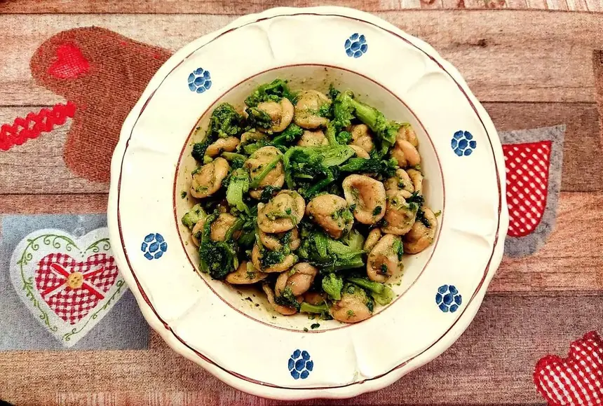 Orecchiette with turnip tops