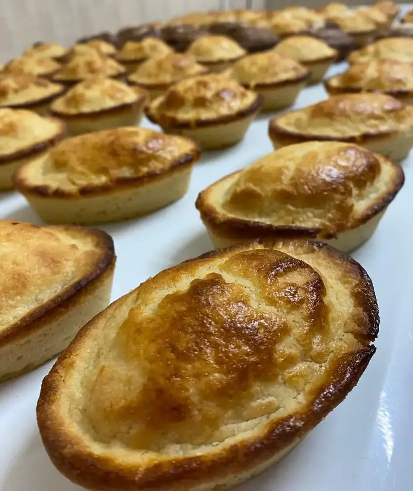 Italian Food: 85 Traditional Dishes To Try in Italy or At Home 17 Pasticciotto