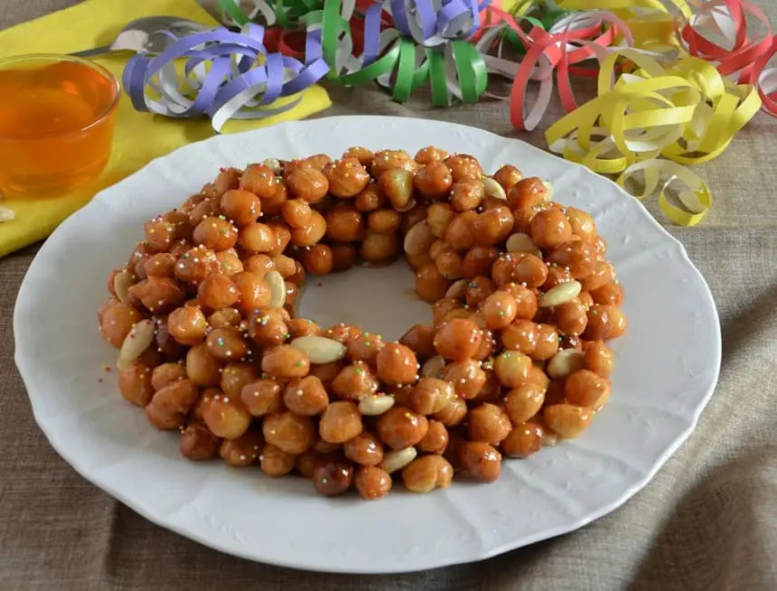 Italian Food: 85 Traditional Dishes To Try in Italy or At Home 25 cicerchiata abruzzese