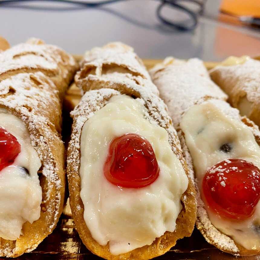 Cannoli Siciliani