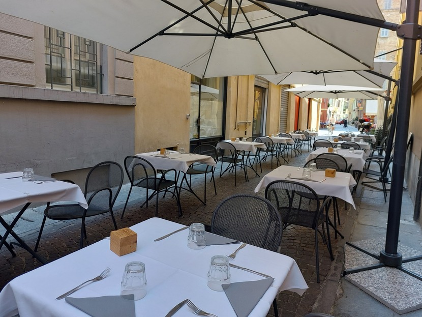 14 Best Restaurants in Parma, Italy 3 Osteria dei Mascalzoni, Parma